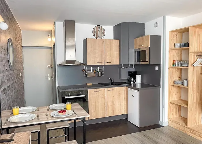 Le Refuge Des Pistes Appartement *